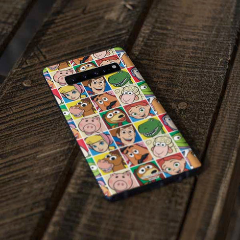 Disney Toy Story Characters Collage faces Galaxy S10 Plus Skin