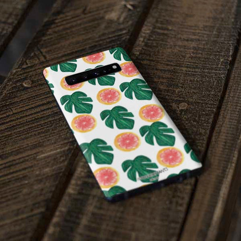 Bouffants and Broken Hearts Tropical Leaves and Citrus Galaxy S10 Skin