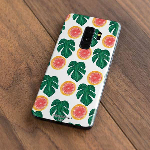 Bouffants and Broken Hearts Tropical Leaves and Citrus Galaxy S9 Plus Skin