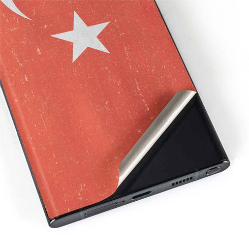 Turkish Flag Distressed Galaxy S22 Ultra Skin