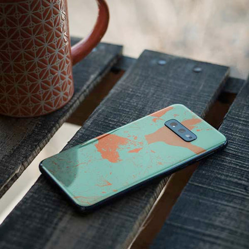 Turquoise and Orange Marble Galaxy S10e Skin