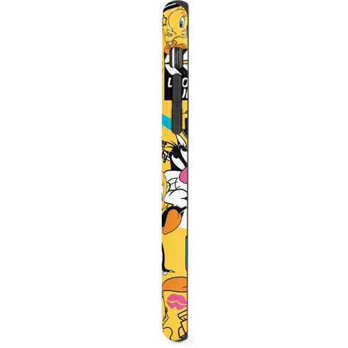 Looney Tunes Tweety and Sylvester Patches iPhone XR Pro Case