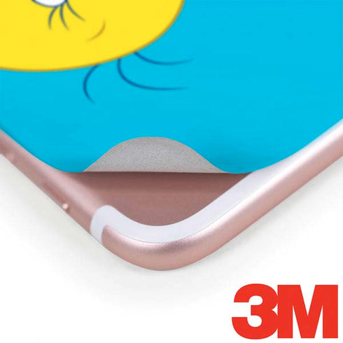 Looney Tunes Tweety Bird Flying iPhone 8 Plus Skin