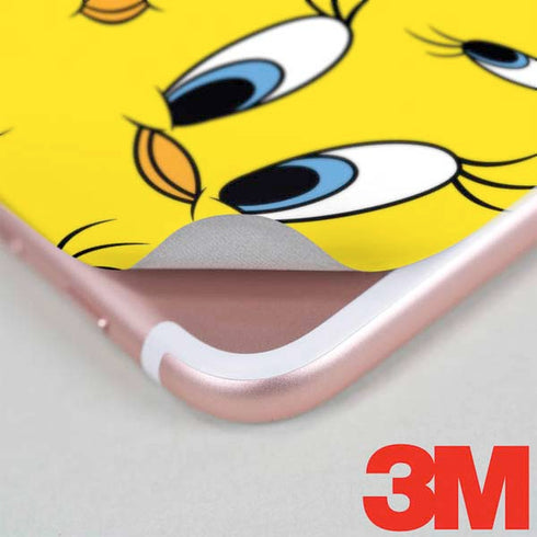 Looney Tunes Tweety Bird Super Sized Pattern iPhone 7 Skin