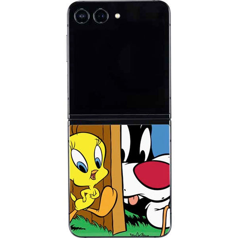 Looney Tunes Tweety Bird Sylvester Ten Cents Galaxy Z Flip5 5G Skin