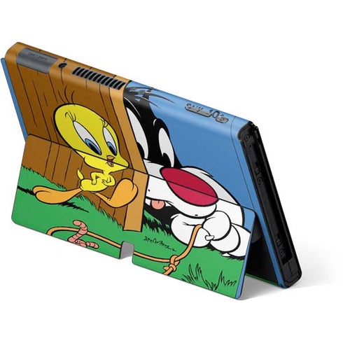 Looney Tunes Tweety Bird Sylvester Ten Cents Nintendo Switch OLED (2021) Skin