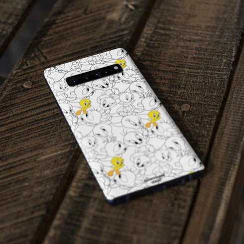 Looney Tunes Tweety Super Sized Pattern Galaxy S10 Skin