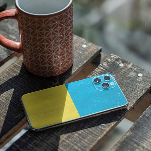 Ukraine Flag Distressed iPhone 11 Pro Skin