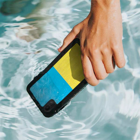Ukraine Flag Distressed iPhone XR Waterproof Case