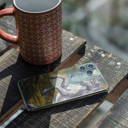 Ed Beard Jr. Unicorn of the Willow iPhone 11 Pro Skin