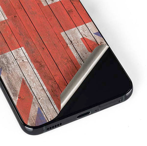 United Kingdom Flag Dark Wood Galaxy S22 Skin