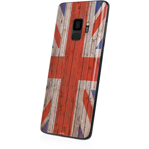 United Kingdom Flag Dark Wood Galaxy S9 Skin