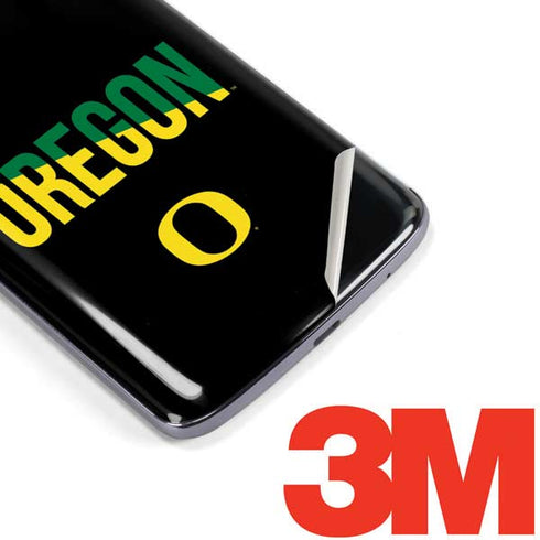 University of Oregon Split on Black Moto E5 Plus Skin