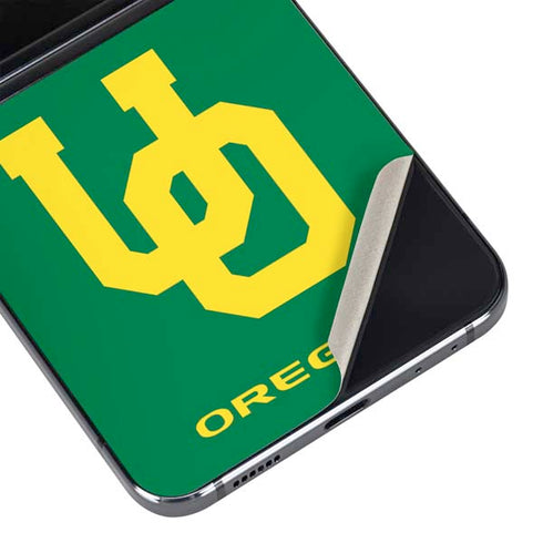 University of Oregon UO on Green Galaxy Z Flip5 5G Skin
