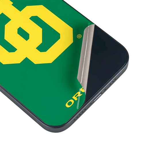 University of Oregon UO on Green iPhone 15 Plus Skin