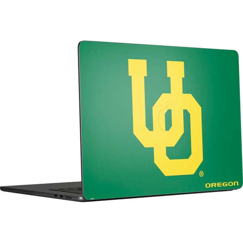 University of Oregon UO on Green MacBook Air 15 in (2023) Skin
