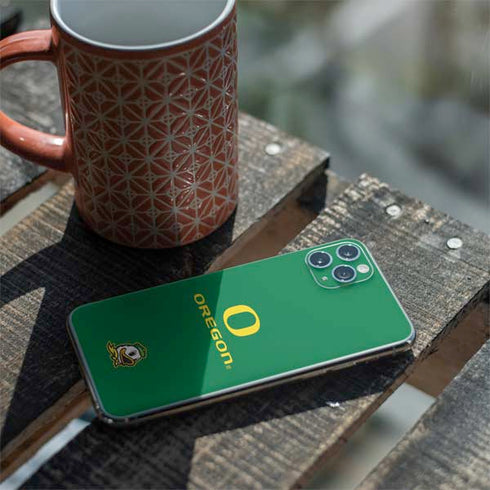 University of Oregon Yellow O with Text iPhone 11 Pro Max Skin