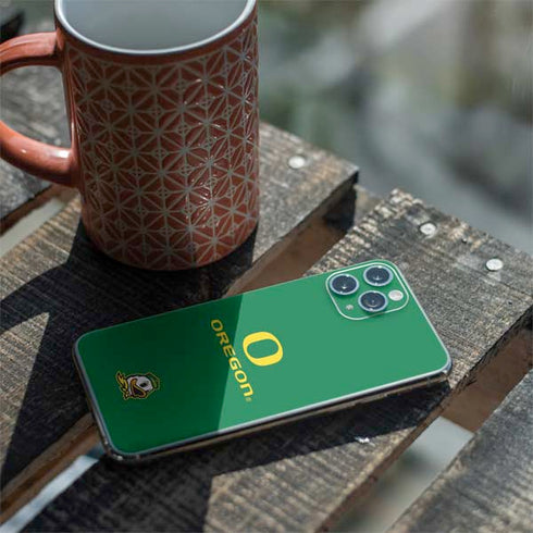 University of Oregon Yellow O with Text iPhone 11 Pro Skin