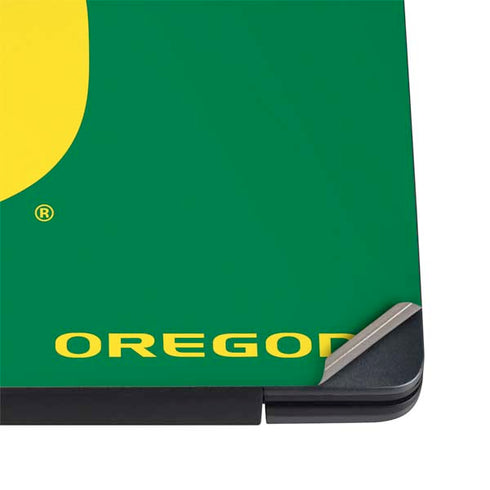 University of Oregon Yellow O on Green Dell Vostro Skin