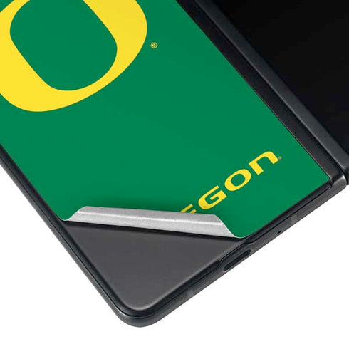 University of Oregon Yellow O on Green Galaxy Z Fold4 5G Skin