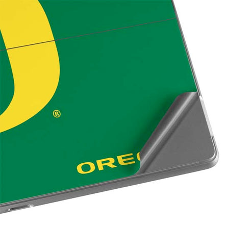 University of Oregon Yellow O on Green Surface Pro 8 Skin