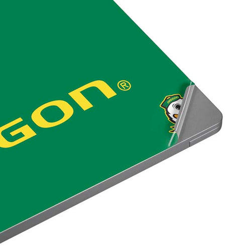 University of Oregon Yellow O with Text Universal Laptop 13in (10.6 x 7.6in) Skin