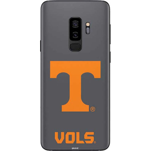 University of Tennessee-Knoxville T Logo Vols on Gray Galaxy S9 Plus Skin