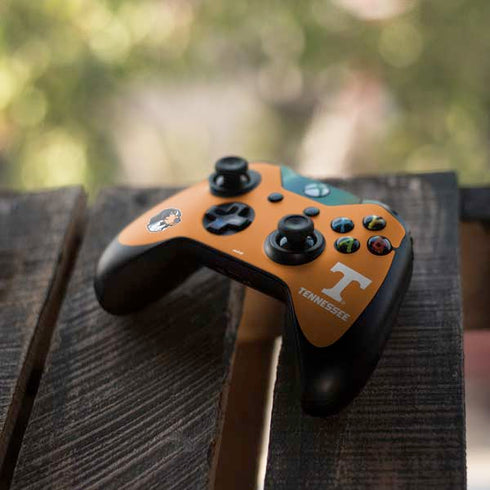 University of Tennessee-Knoxville T Logo on Orange Xbox One Controller Skin