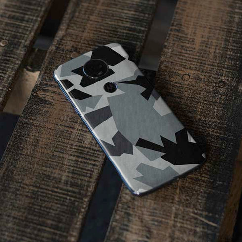 Urban Camouflage Black Moto E5 Plus Skin