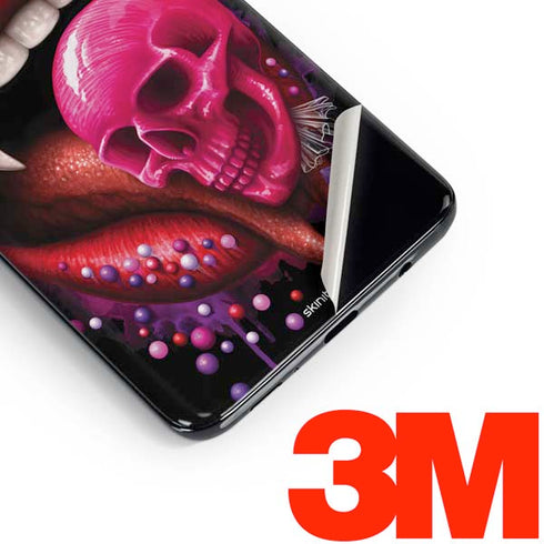 Vampire Skull Lollypop by Sarah Richter Galaxy S10e Skin