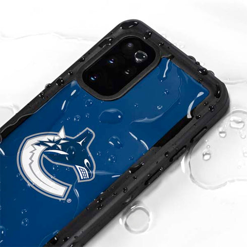 NHL Vancouver Canucks Distressed Galaxy S20 Plus Waterproof Case