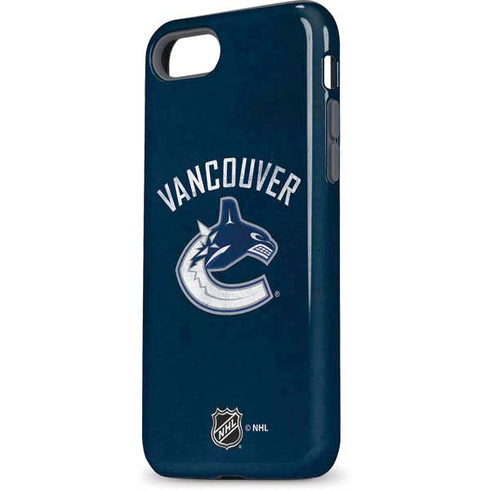 NHL Vancouver Canucks Distressed iPhone 7 Pro Case