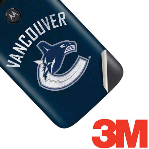 NHL Vancouver Canucks Distressed Moto E5 Play Skin