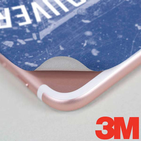 NHL Vancouver Canucks Frozen iPhone 7 Skin