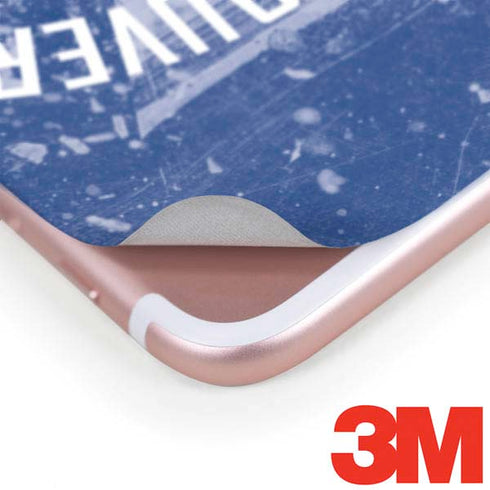 NHL Vancouver Canucks Frozen iPhone 8 Plus Skin