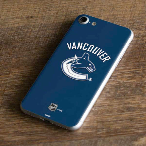 NHL Vancouver Canucks Solid Background iPhone 7 Skin
