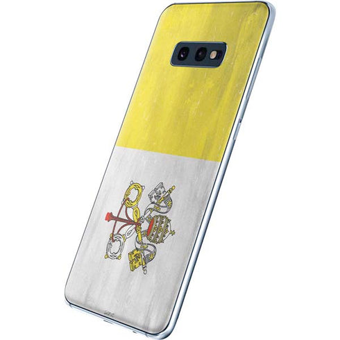 Vatican City Flag Distressed Galaxy S10e Skin