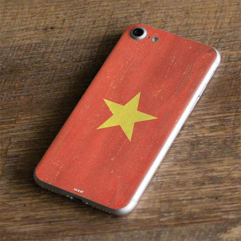 Vietnam Flag Distressed iPhone 7 Skin