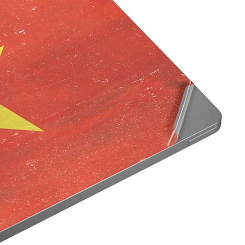 Vietnam Flag Distressed Universal Laptop 16.6in (13.4 x 9.7in) Skin