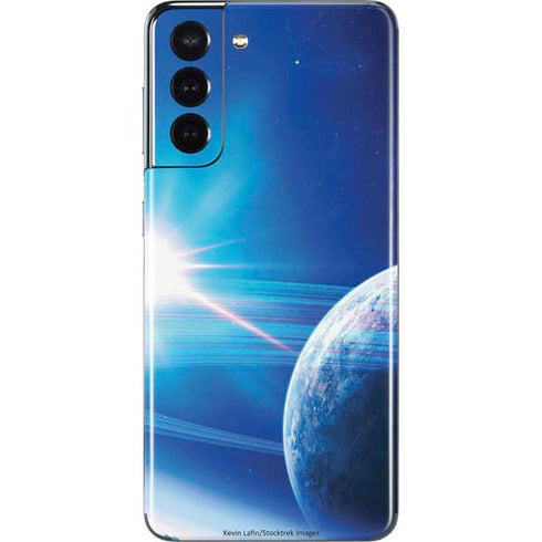 View of a Planet as it Looms in Close Orbit and with Rings Galaxy S21 5G Skin