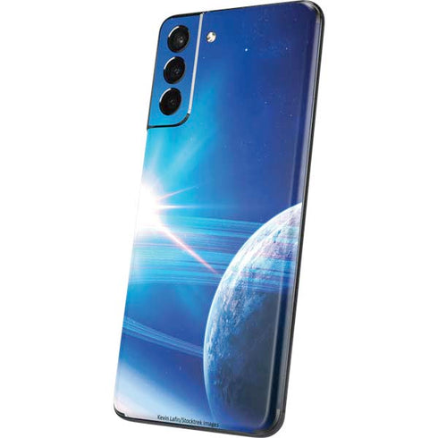 View of a Planet as it Looms in Close Orbit and with Rings Galaxy S21 5G Skin