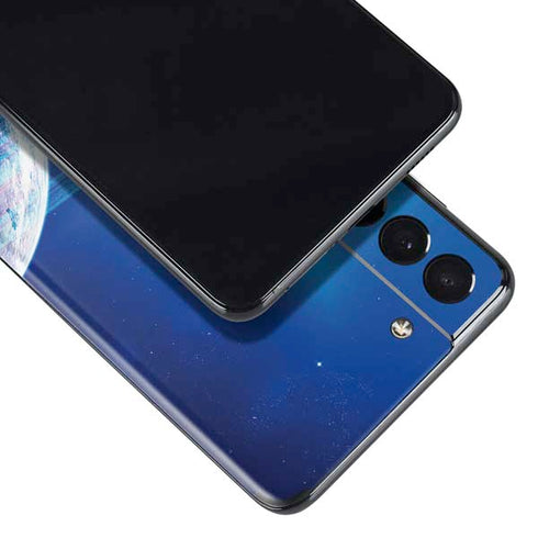 View of a Planet as it Looms in Close Orbit and with Rings Galaxy S21 Plus 5G Skin