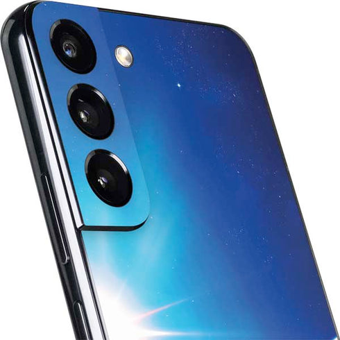 View of a Planet as it Looms in Close Orbit and with Rings Galaxy S22 Plus Skin