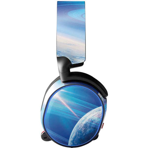 View of a Planet as it Looms in Close Orbit and with Rings SteelSeries Arctis 5 Skin