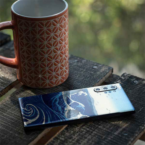 View of the Naruto whirlpools at Awa by Hiroshige Galaxy Note 10 Plus Skin