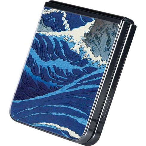 View of the Naruto whirlpools at Awa by Hiroshige Galaxy Z Flip5 5G Skin