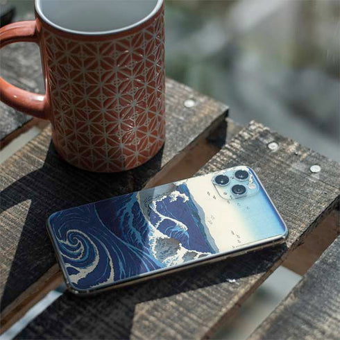 Hiroshige View of the Naruto whirlpools at Awa iPhone 11 Pro Max Skin