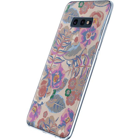 Warm Taupe Floral Galaxy S10e Skin
