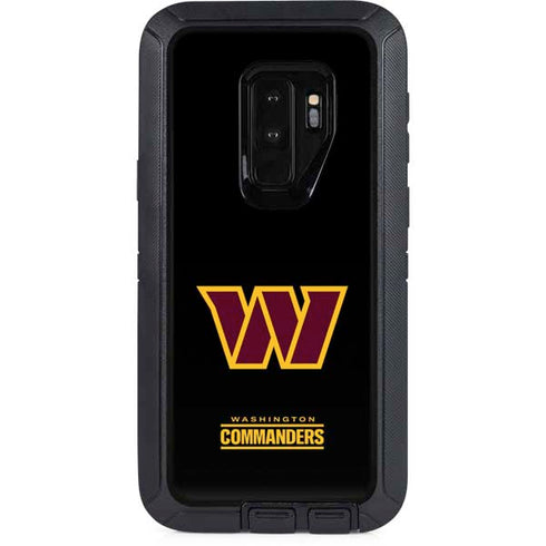 NFL Washington Commanders Black Background Otterbox Defender Galaxy Skin