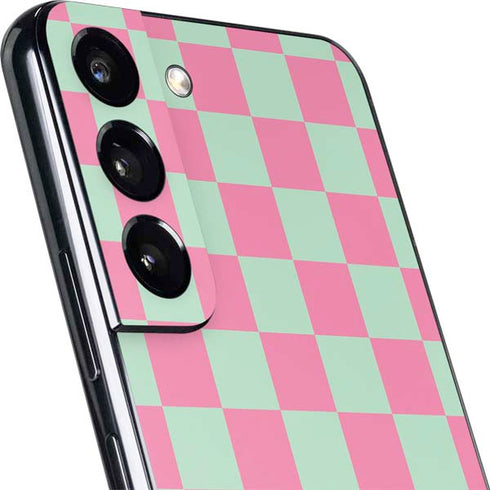 Watermelon Checkered Galaxy S22 Skin